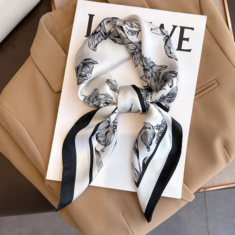 70*70cm Luxury Floral Print Si - Silk Neck Scarf 评论和价格