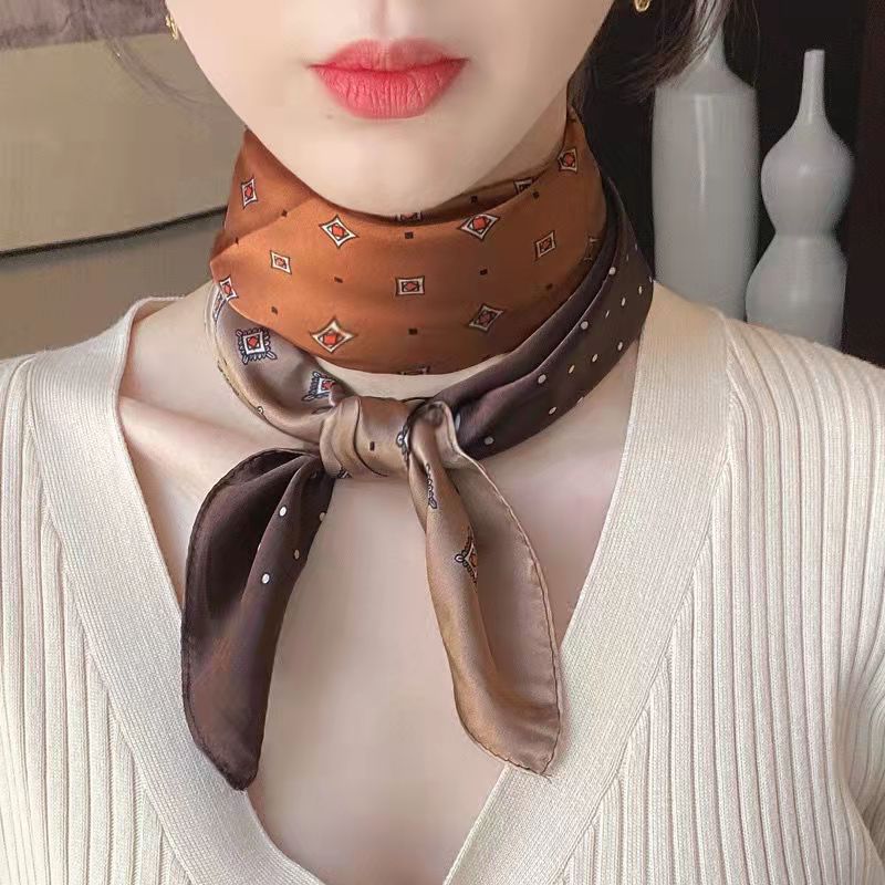 New Fashion Zebra Printed Squa - Silk Neck Scarf 评论和价格